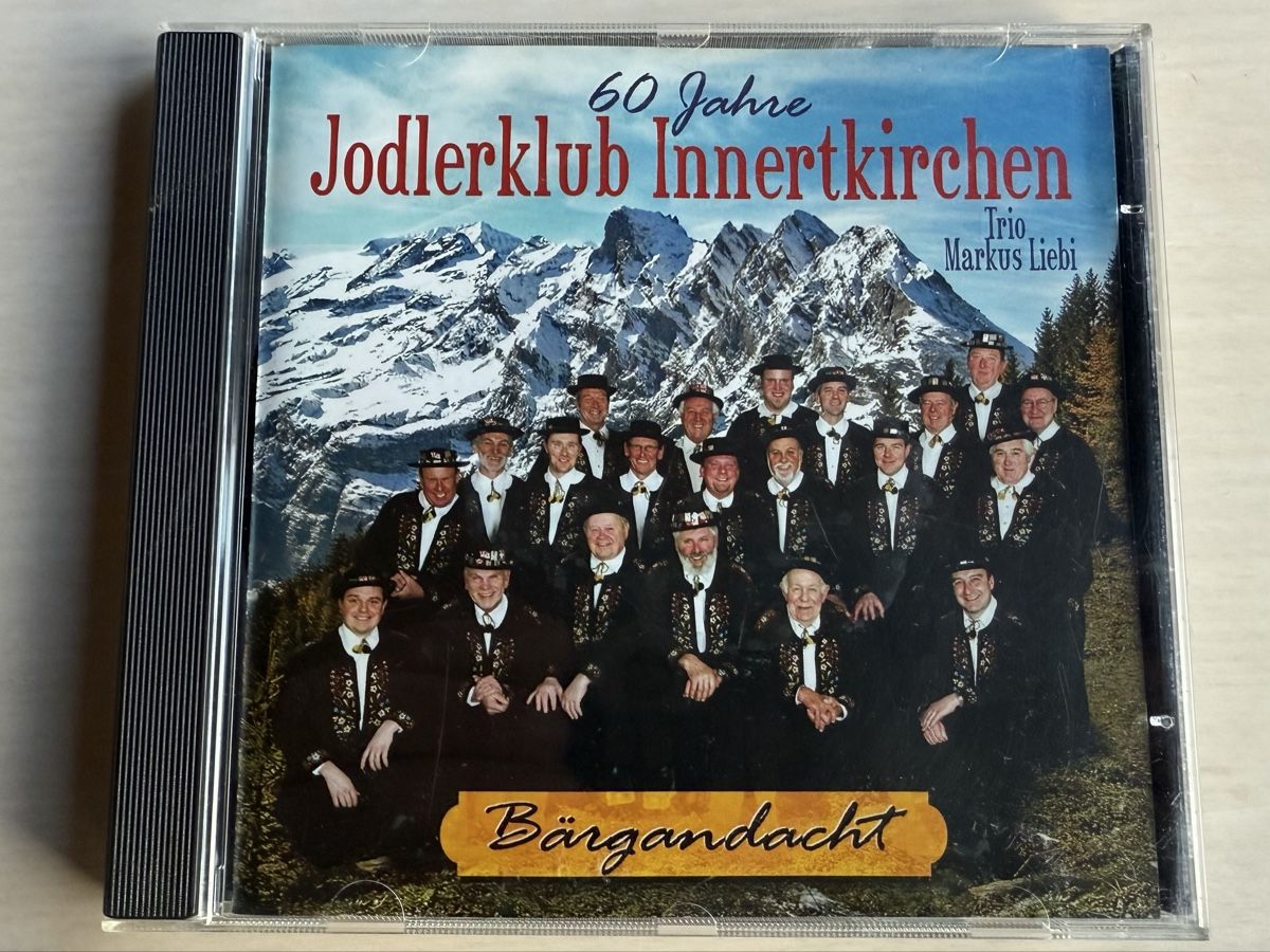 CD: "Jodelklub Innertkirchen - Bärgandacht CD" – Usato da Oberried Brienz venduto da Chyara