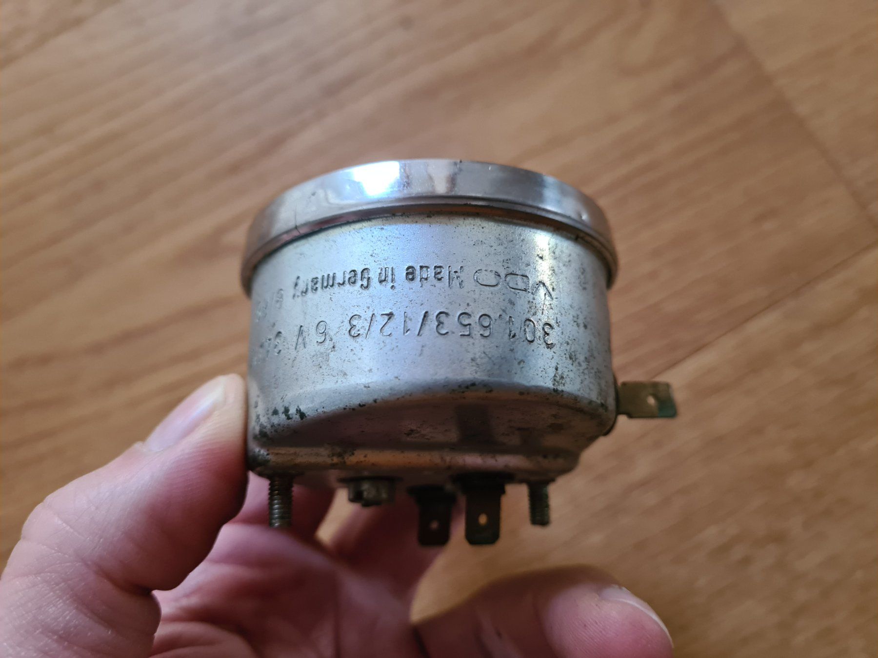Tutti i ricambio per moto: Tankanzeige VDO Original – Usato da frümsen venduto da Sailem 1