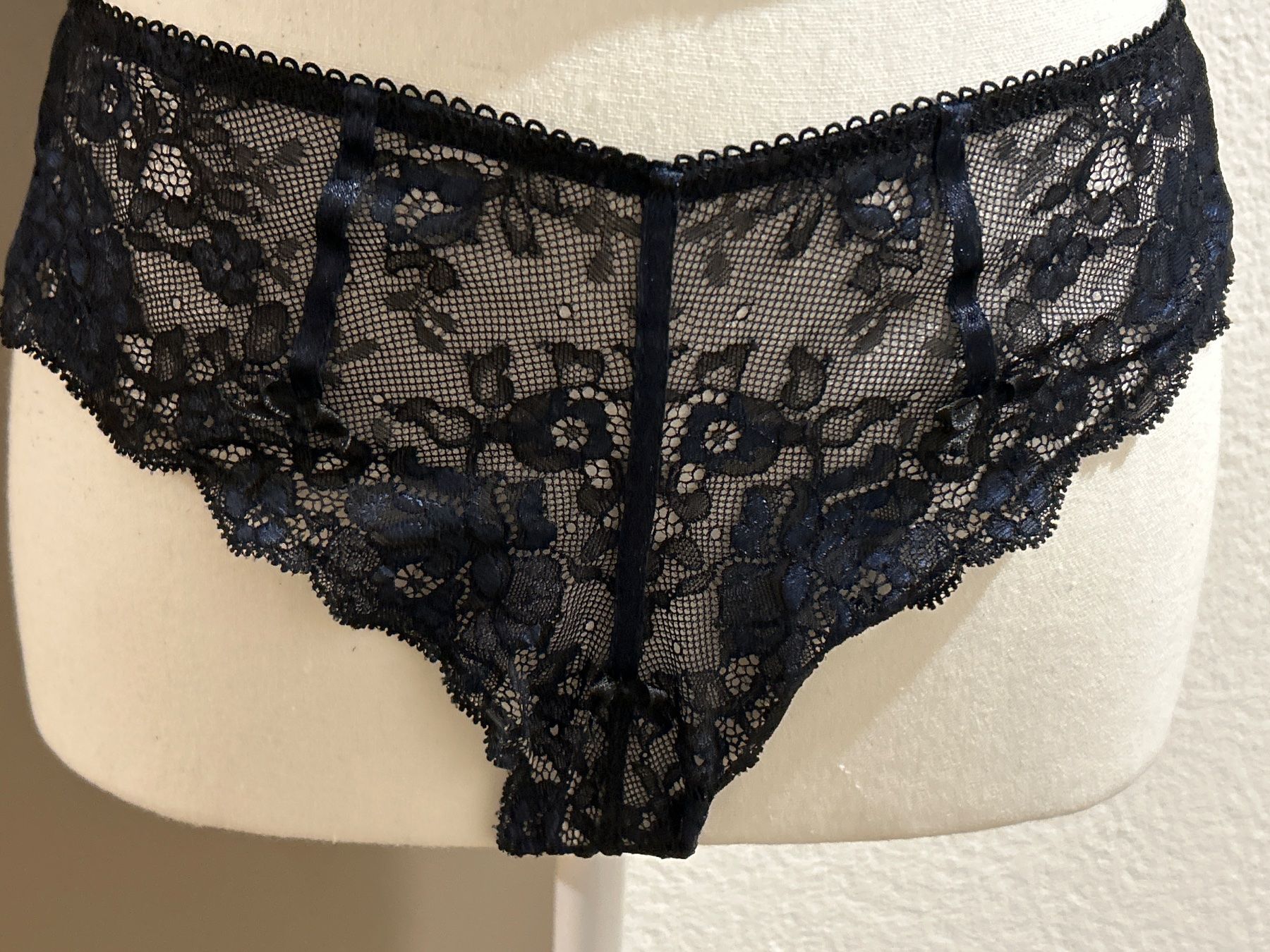 Globus Autres dessous: Dessous-Set schwarz von Globus Essentials Gr. 70B / S – D'occasion à Brunnen par Nala2929 1