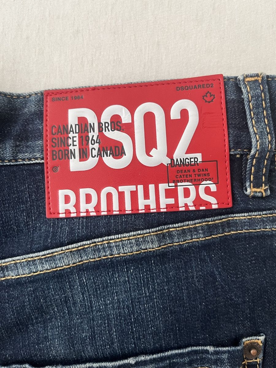 Dsquared2 Pantaloni: Dsquared2 Shorts – Nuovo e nell'imballaggio originale da Zürich venduto da JB23JB 3