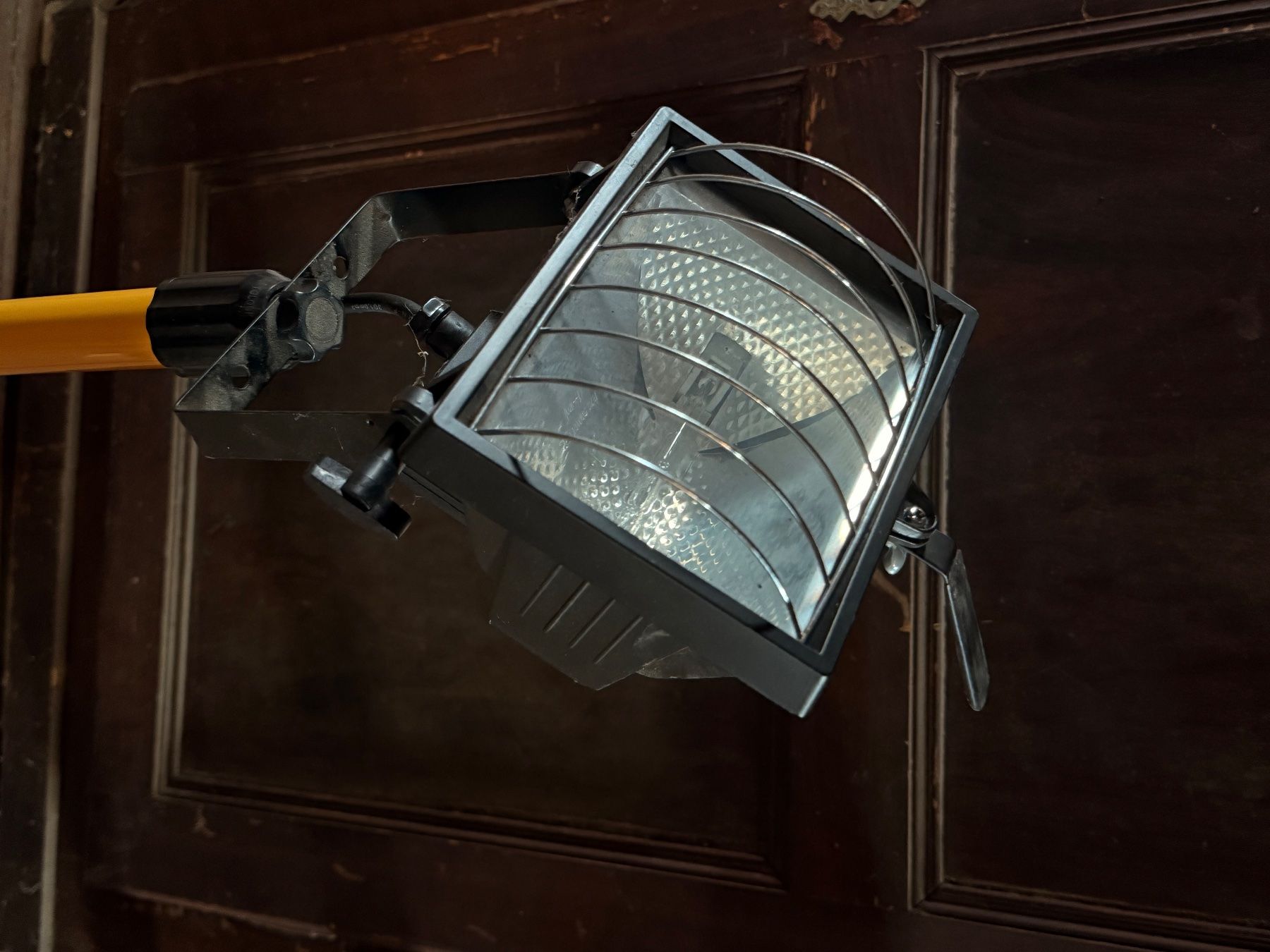 Lampade: Halogenlampe mit Stativ – Usato da Zürich venduto da El-Ga 6
