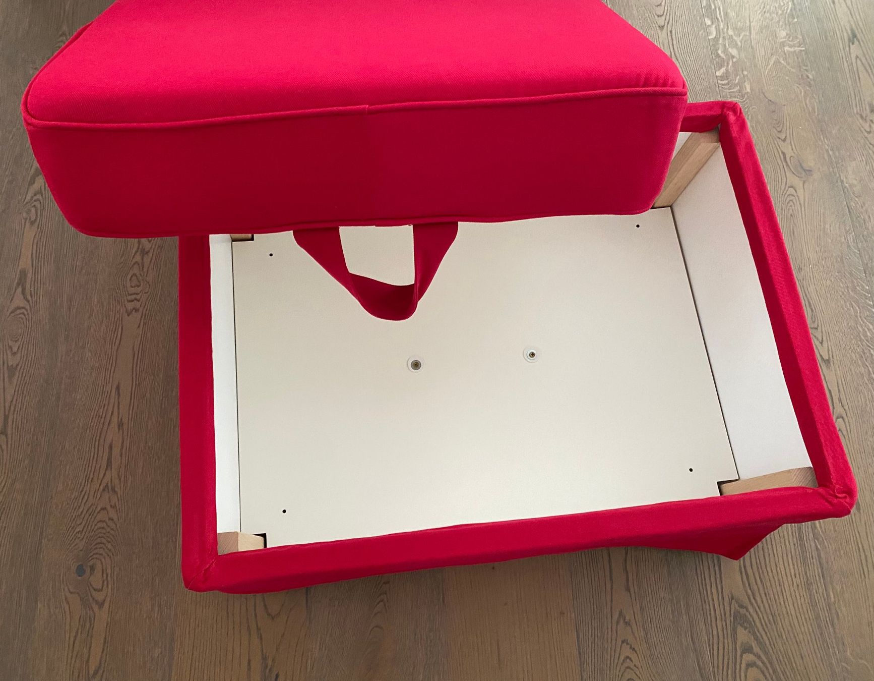 Ikea Hocker: Polsterhocker von IKEA mit Stauraum – Gebraucht aus Wetzikon ZH von Rika01 2