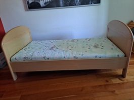 Kinderbett