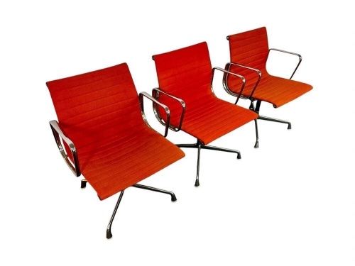 Vitra Sedie: Eames Vitra EA 108 Drehstuhl – Usato da Basel venduto da D.plus 2
