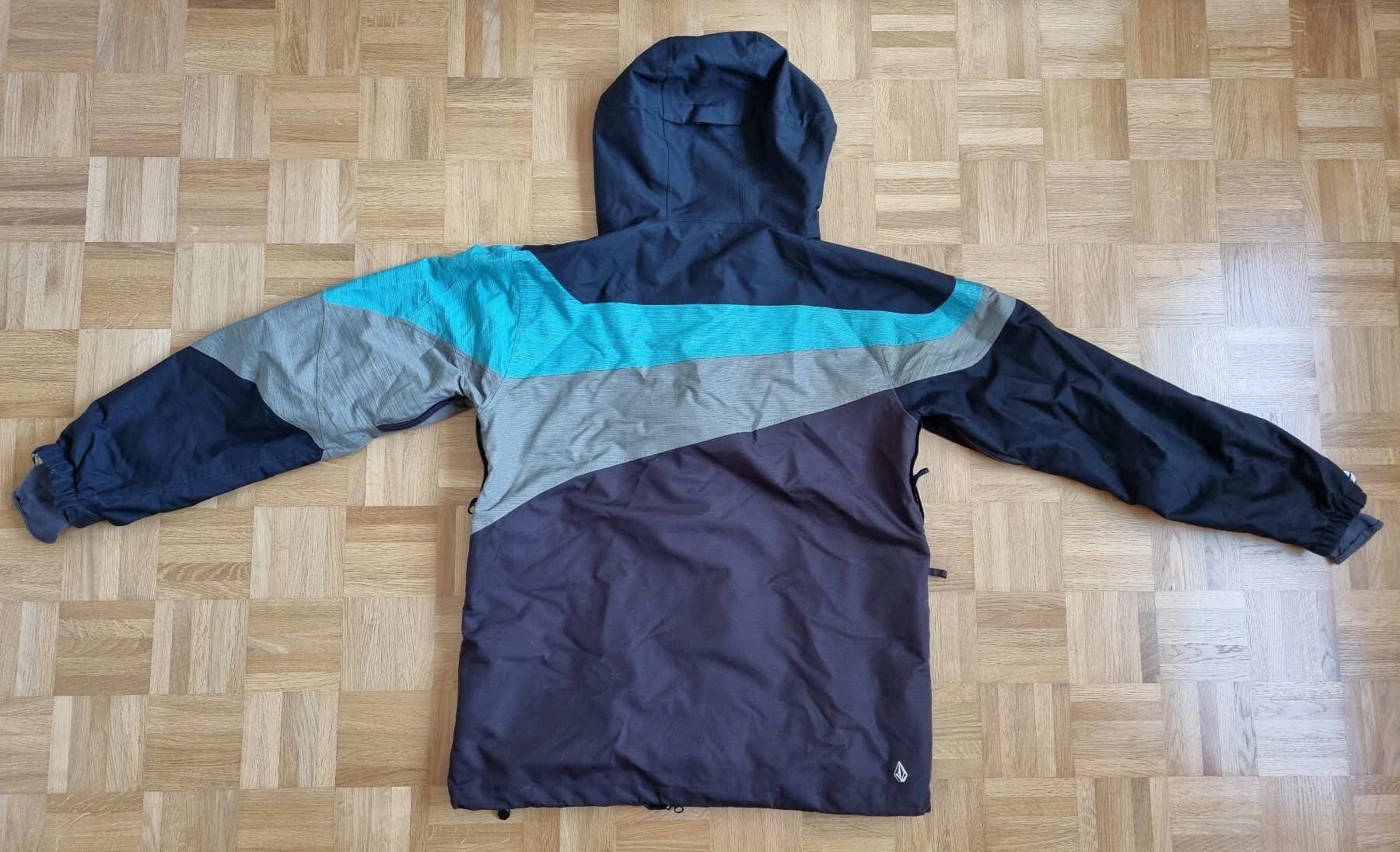 Volcom Giacche: Volcom Herren-Snowboardjacke, Grösse L – Usato da Schliern b. Köniz venduto da hirondelle276 6