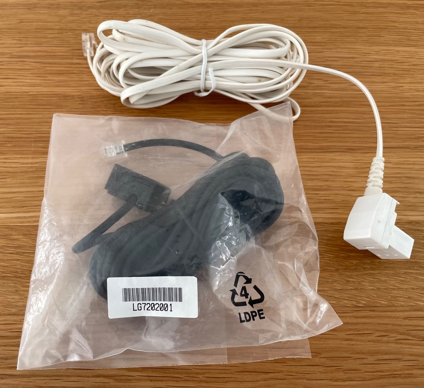Unità & Adattatore: Div. DSL-Splitter, Telefon Adapter u. Anschlusskabel Telefon – Usato da Eglisau venduto da felix_ch 2