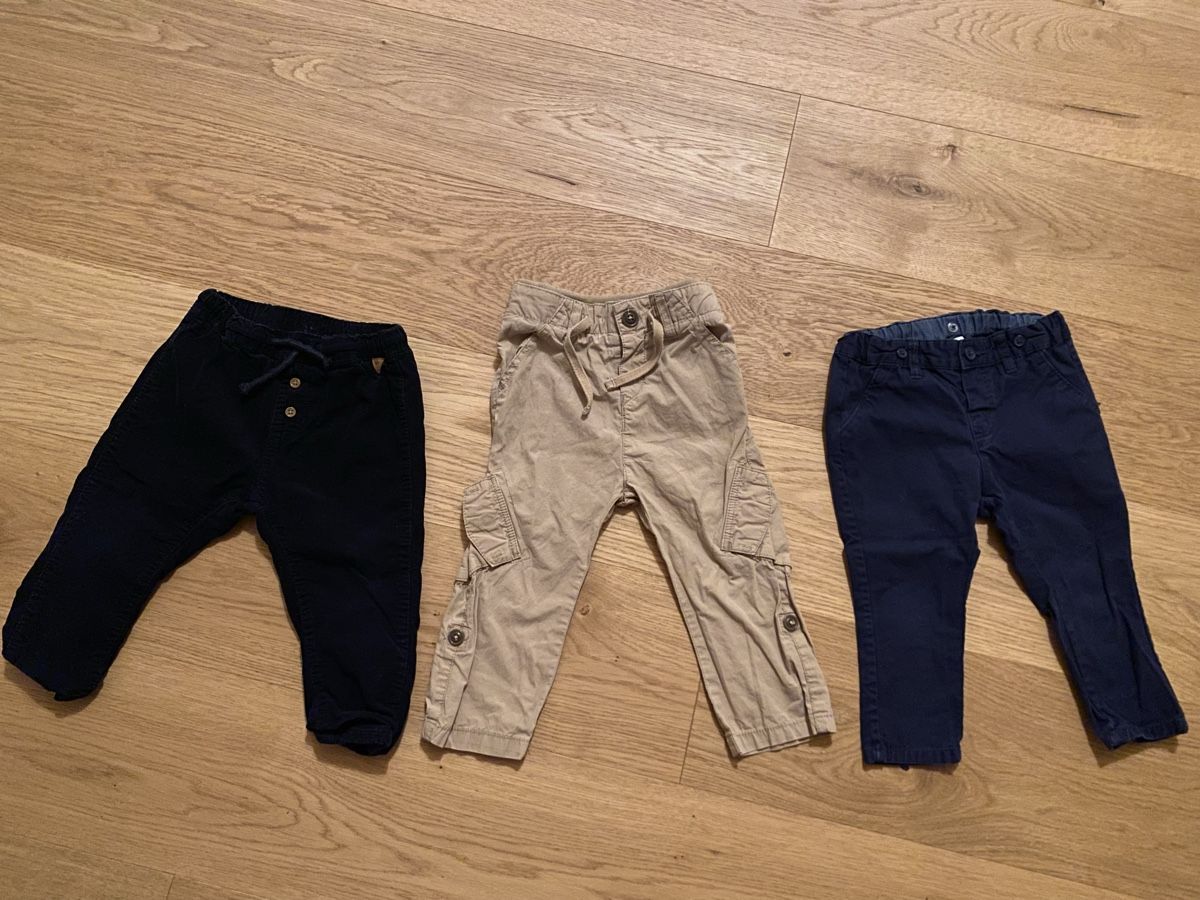 Lotti & Set di vestiti: Hosenset Jungs Gr 86 – Usato da Werdenberg venduto da Margeli