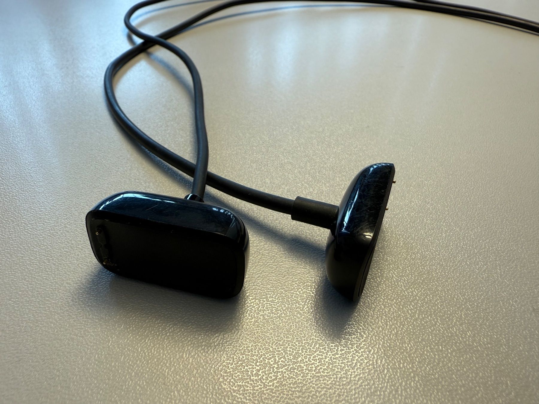 Caricabatterie: 2 Ladekabel für Fitbit Luxe – Usato da Muttenz venduto da 4uLadies