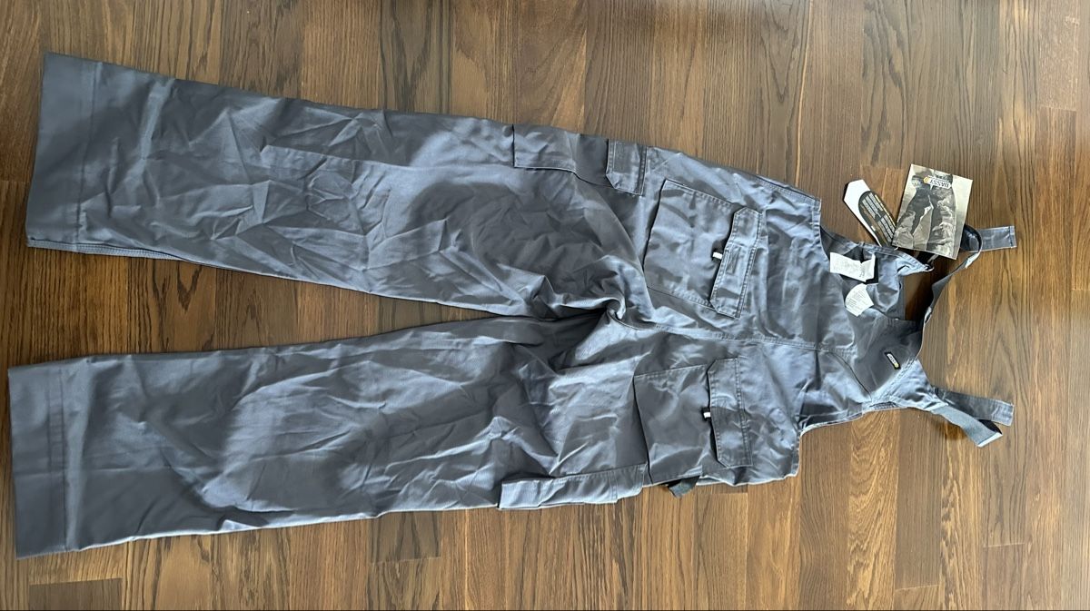 Pantaloni: Latzhose - Dassy - Grösse DE 50 – Nuovo e nell'imballaggio originale da Liestal venduto da Tschopp77 1