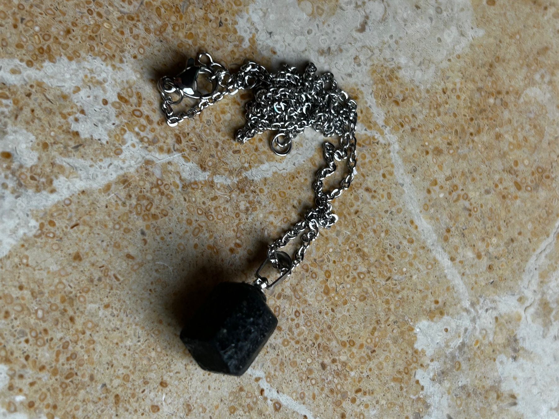 Anhänger: Anhänger zum Schutz Black stone – Gebraucht aus Dittingen von Bijoubelle 6