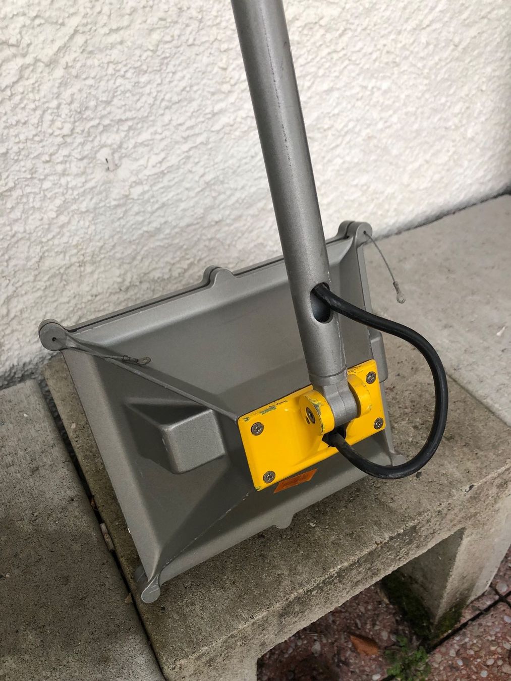 Guzzini Lampen: IGUZZINI LINGOTTO LIGHT – Gebraucht aus Küsnacht ZH von joh_5qrt 6