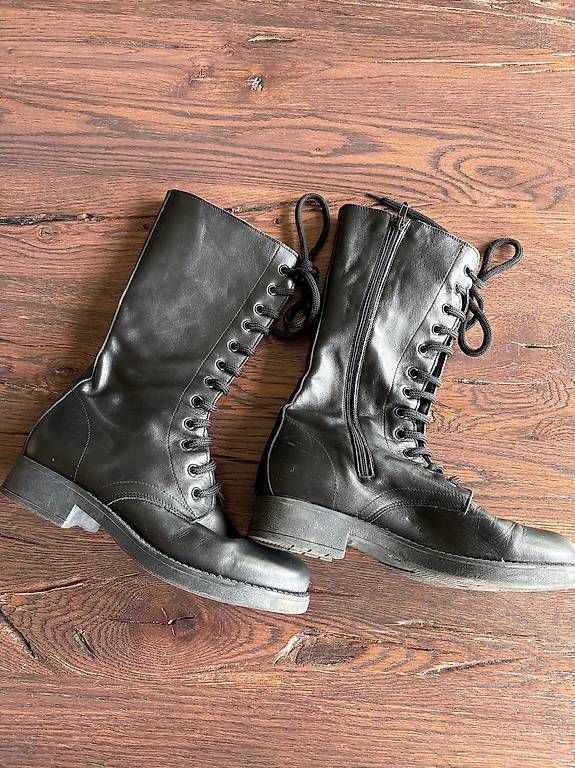 Scarpe da donna: Schöne Leder Winter Stiefel Grösse 38 – Usato da Hedingen venduto da inf_mjl7 2