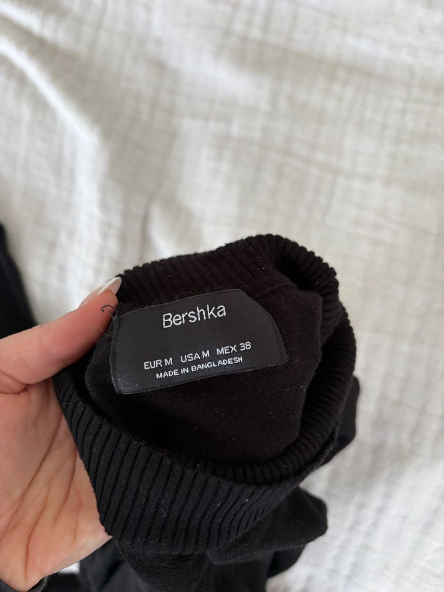 Bershka Maglioni & Felpe: Black Bershka man turtleneck – Usato da Pully venduto da ari_78pk 1