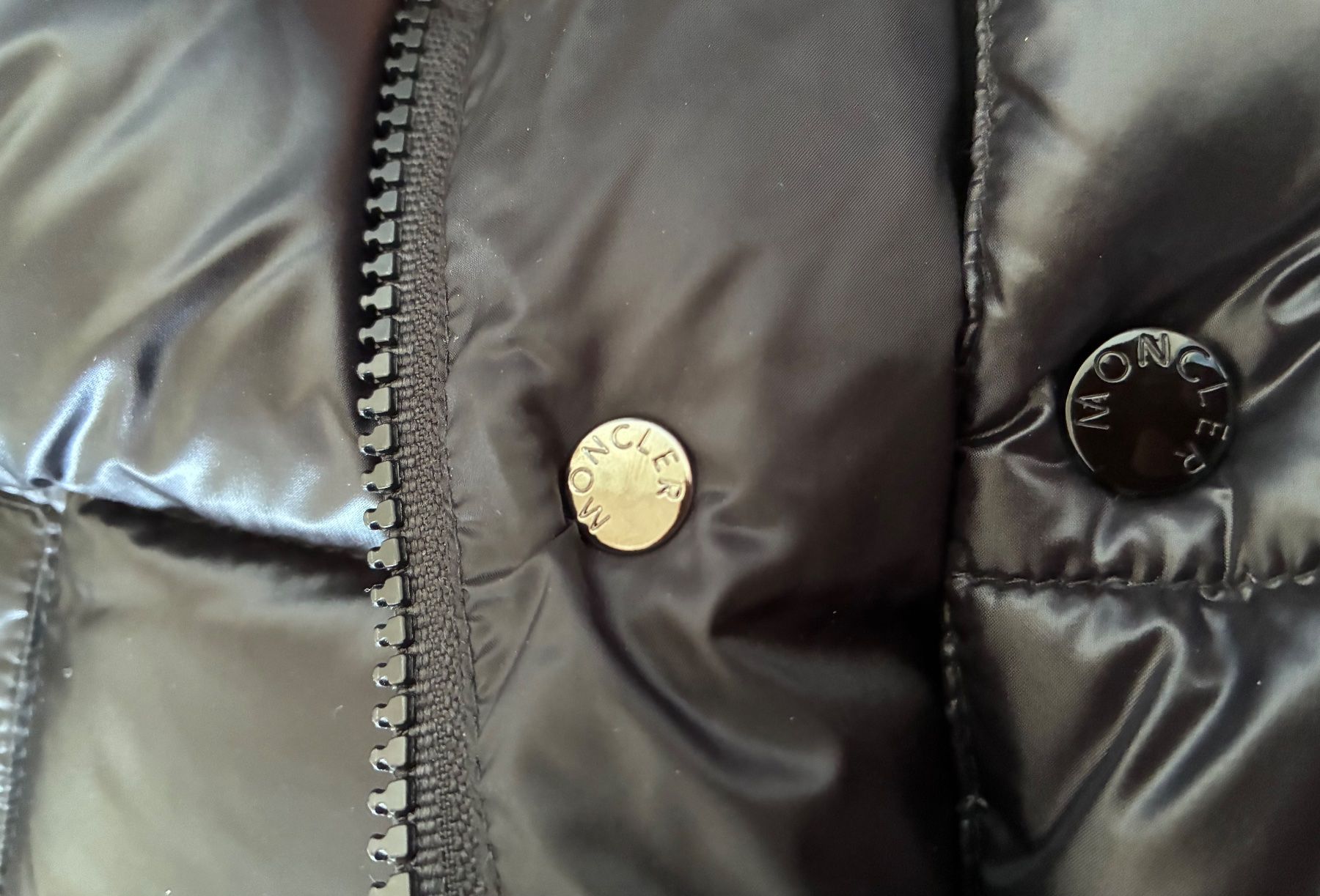 Gilets & Westen: Moncler Gilet Men – Neu (gemäss Beschreibung) aus Jona von Sommerleicht 6