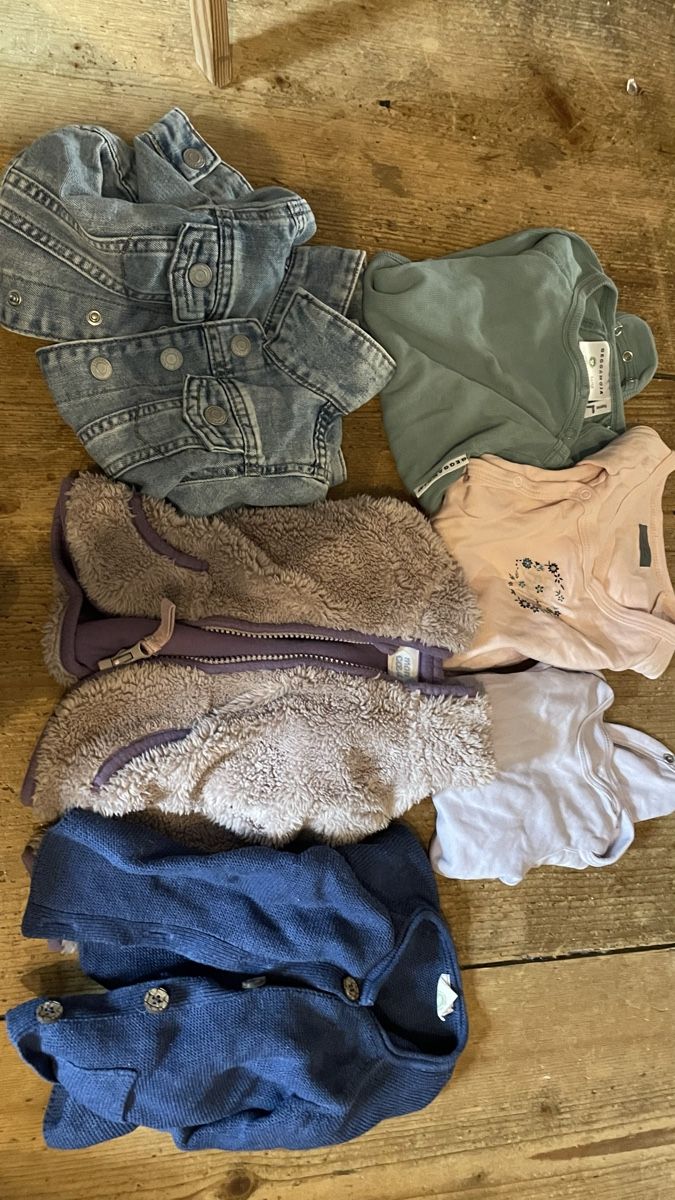 H&M Lotti & Set di vestiti: Mädchenkleider 68 – Nuovo (secondo la descrizione) da Benken ZH venduto da stefiz 2