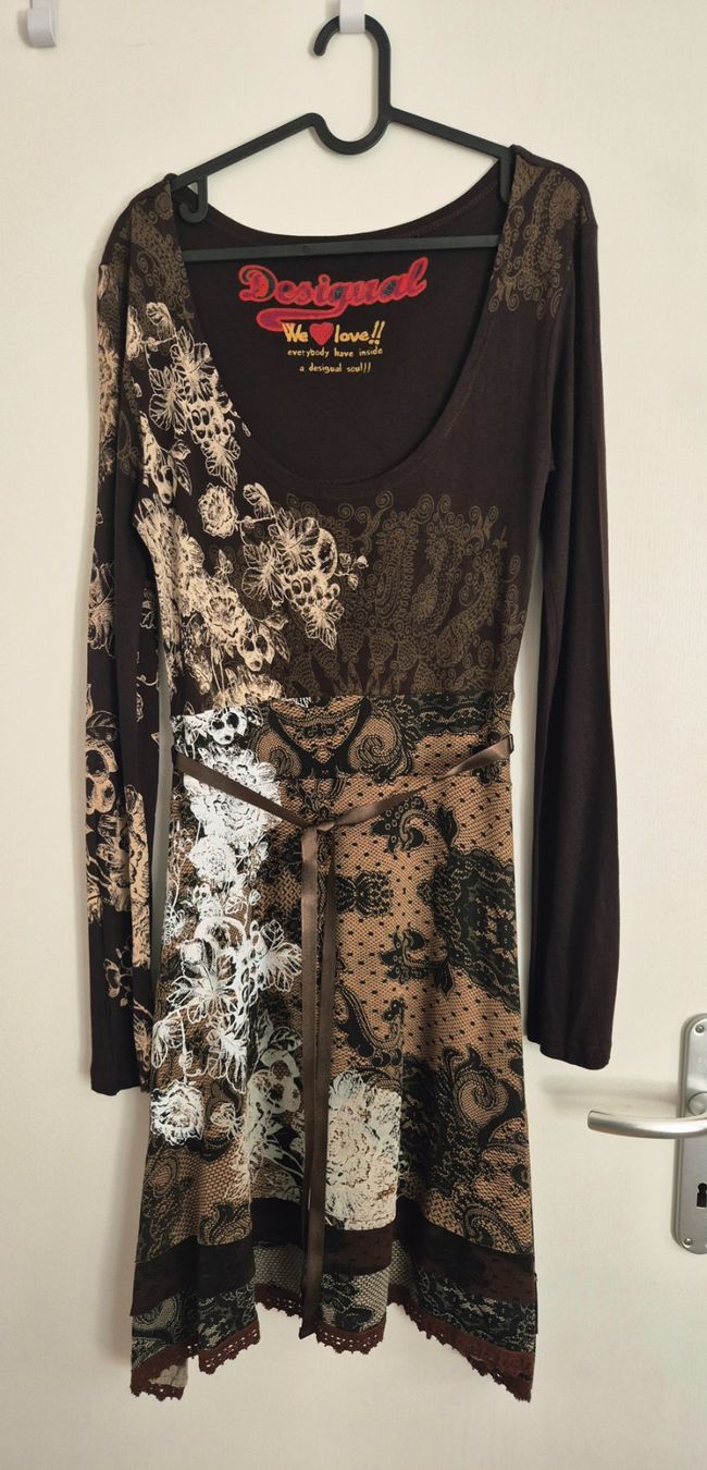 Desigual Vestiti: Desigual Kleid, Gr. L – Usato da Volketswil venduto da Dokinka