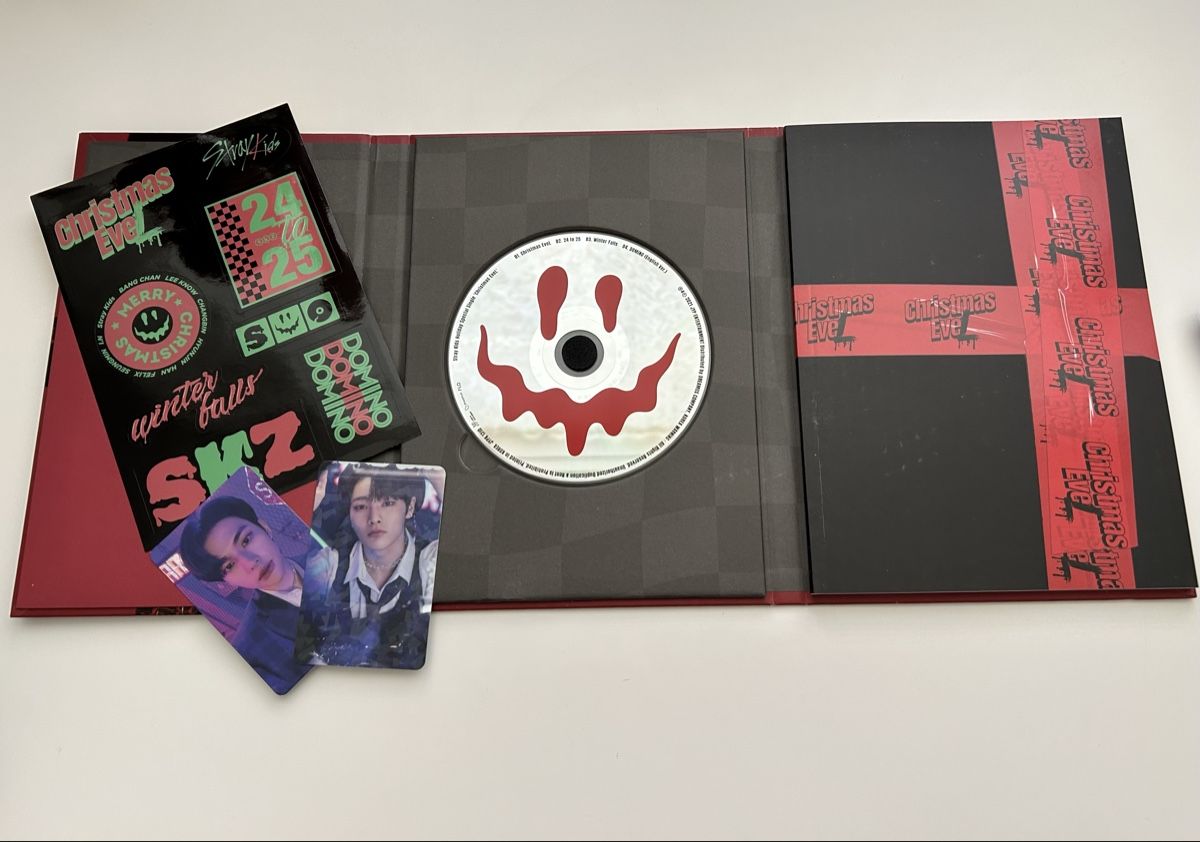 Album: Stray Kids Christmas Evel Set - Standard + Limited – Nuovo (secondo la descrizione) da Rupperswil venduto da van_tyy6 2