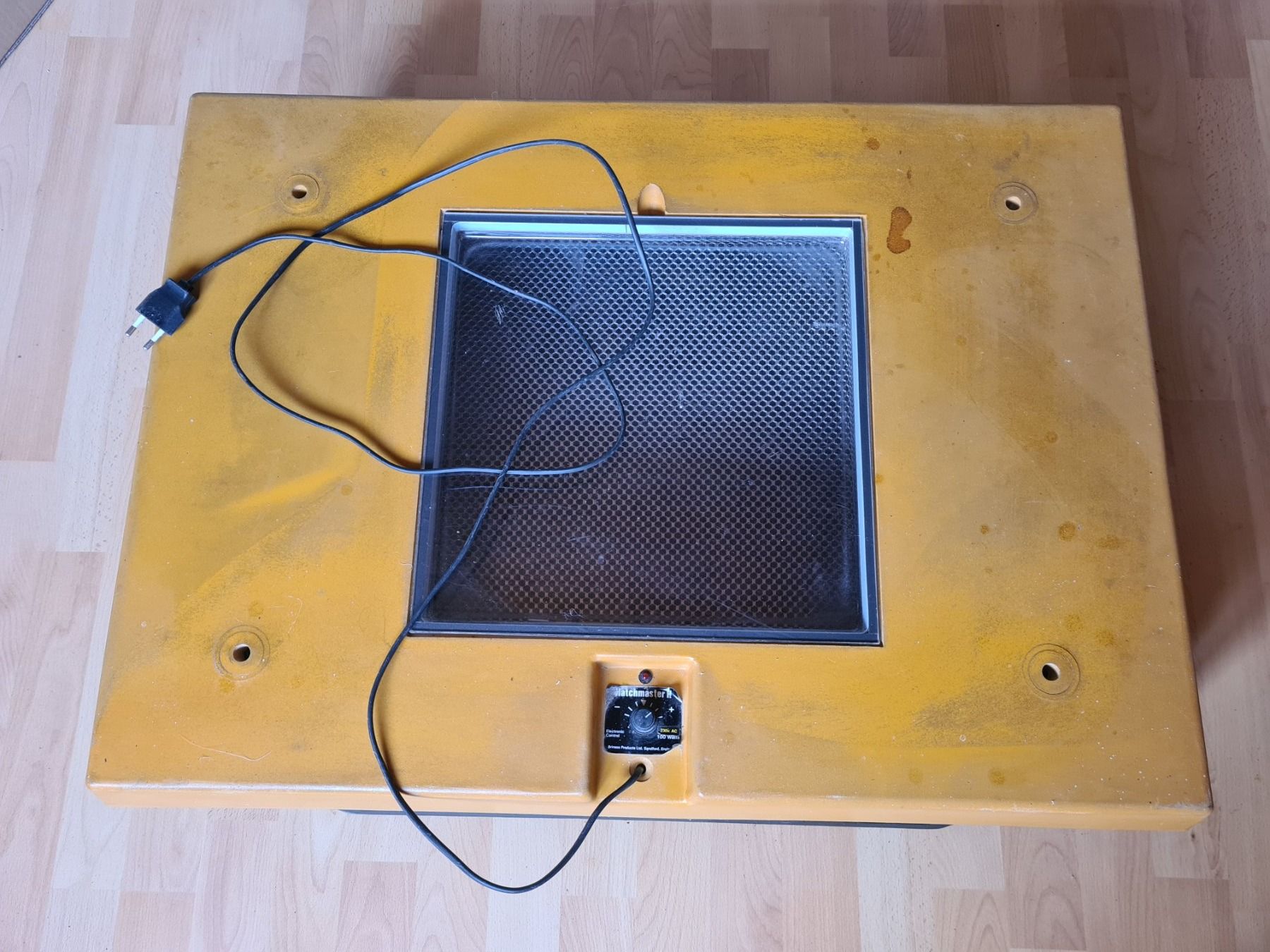 Altro in Accessori per animali: Brutapparat Inkubator Brinsea Hatchmaster H – Usato da Marbach LU venduto da rudolfundlucy