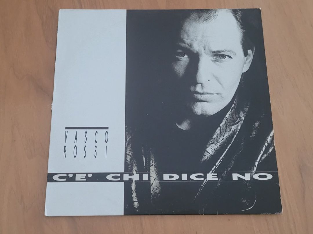 Vinyles: LP  Vasco Rossi – D'occasion à Martigny par MZ-67