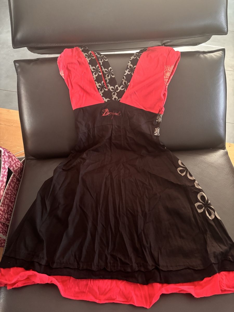 Desigual Kleider: Kleid Desigual M – Gebraucht aus Känerkinden von sajapa 1