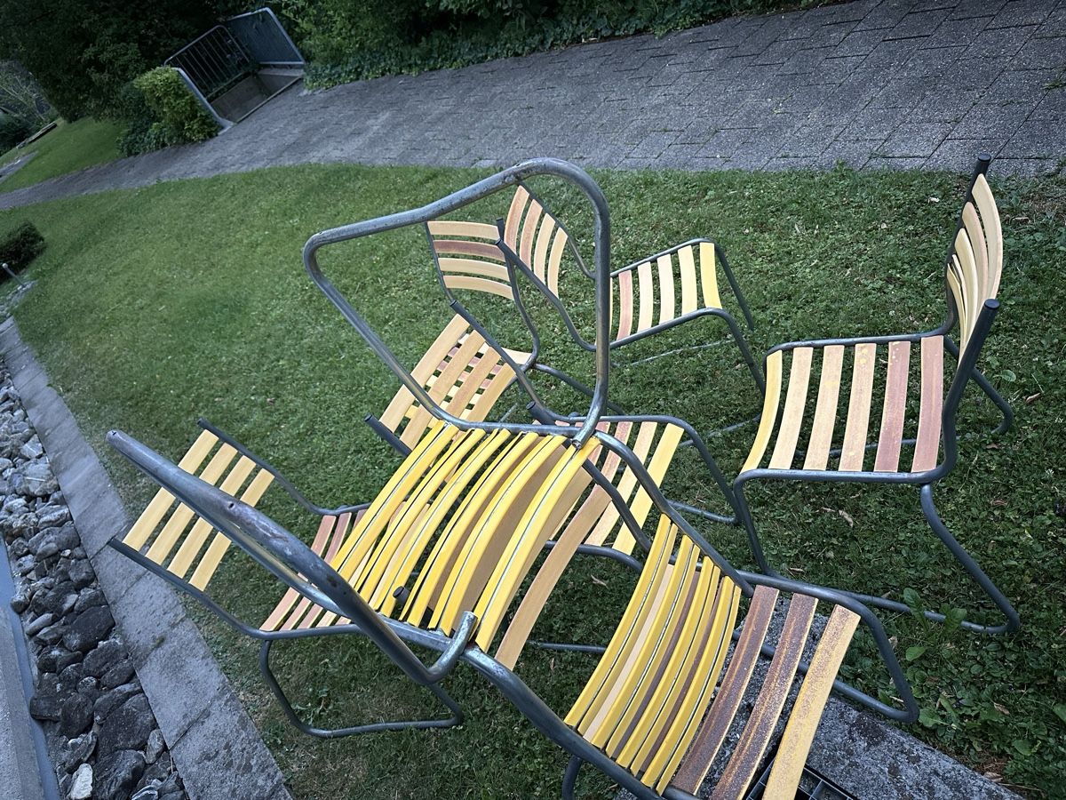 Stühle: 7x Schaffner oder Bättig Vintage Stühle mit Kufen Outdoor  – Gebraucht aus Niederurnen von KEVIN078 9
