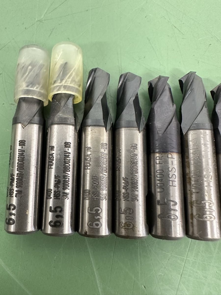 Tutti gli attrezzi: Carbide End Mills, Schaftfräser, 6.5mm, used. – Usato da Aarberg venduto da SNMachines 1