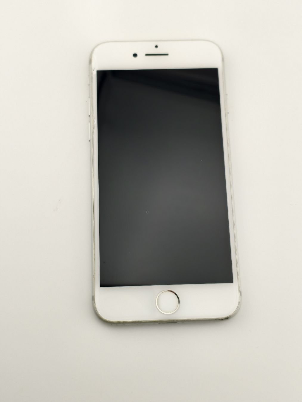 Apple Telefoni cellulari / Smartphones: Apple iPhone 7 Silver 32GB – Usato da Uster venduto da TOPPRICEE 1
