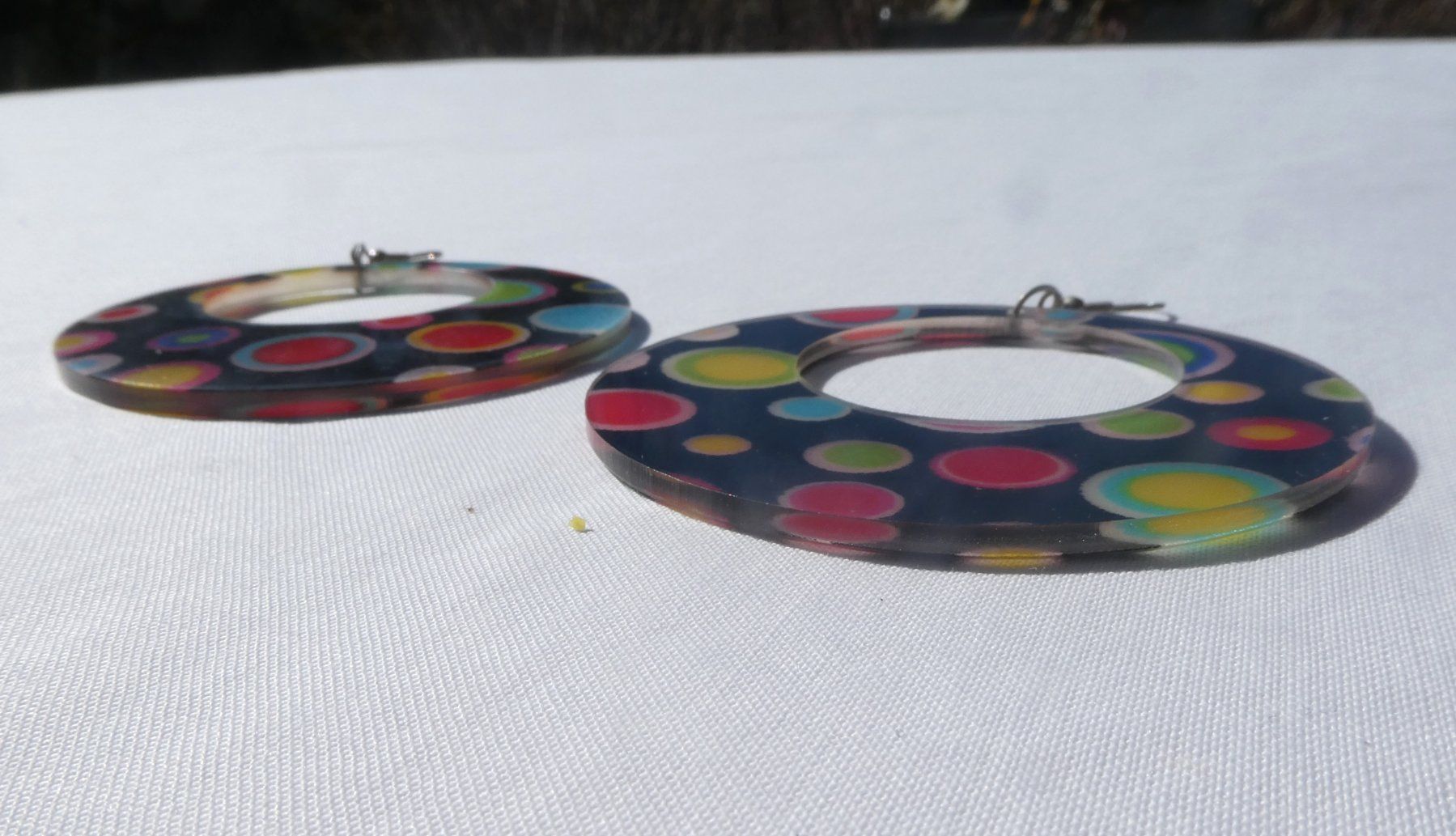 Ohrringe & -stecker: Grosse Vintage Ohrhänger, Modeschmuck – Gebraucht aus Gattikon von kaandooh 1