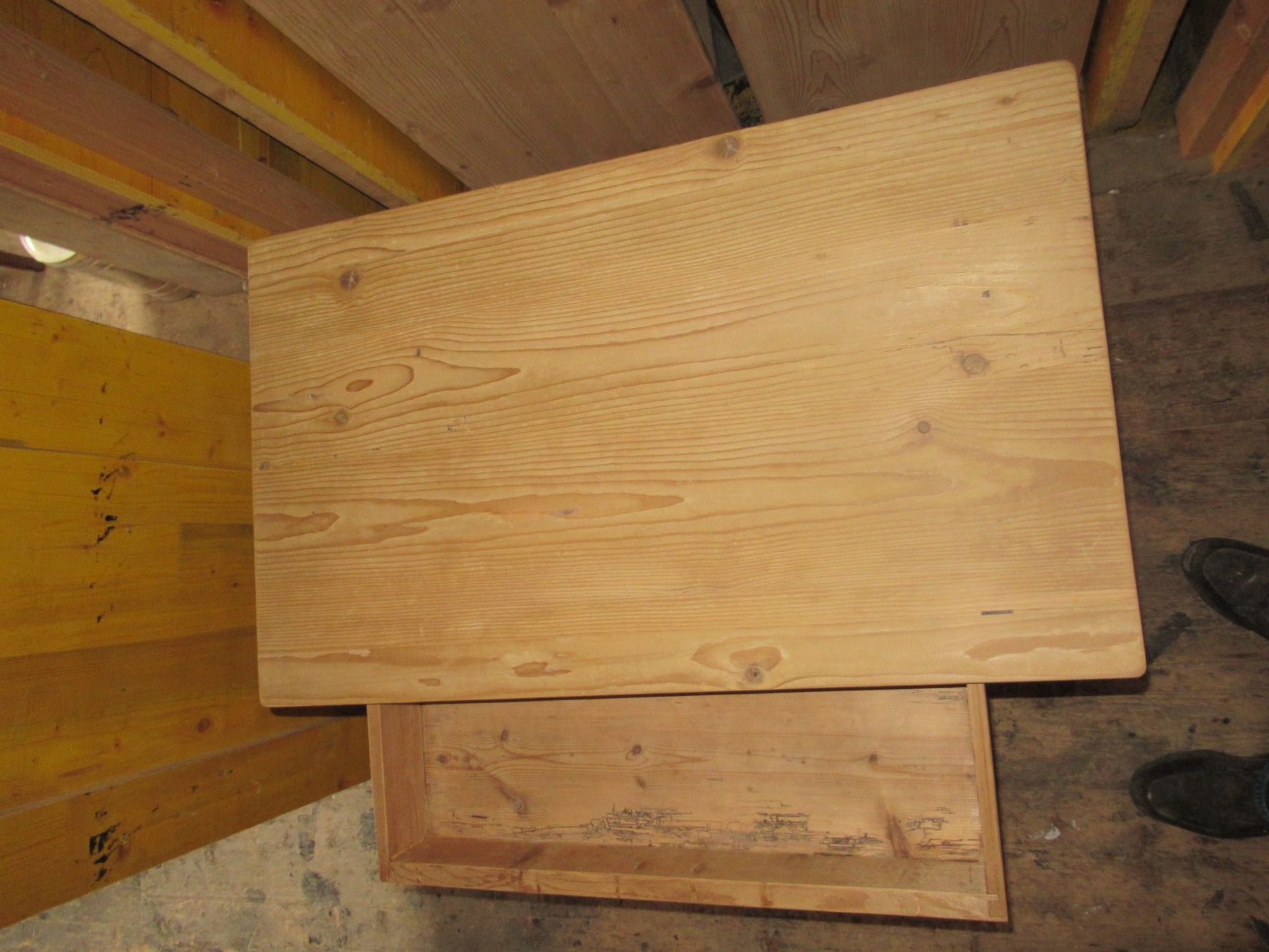 Tavoli: Tannen Tischlein (89) – Usato da Berg SG venduto da Pizza58 2