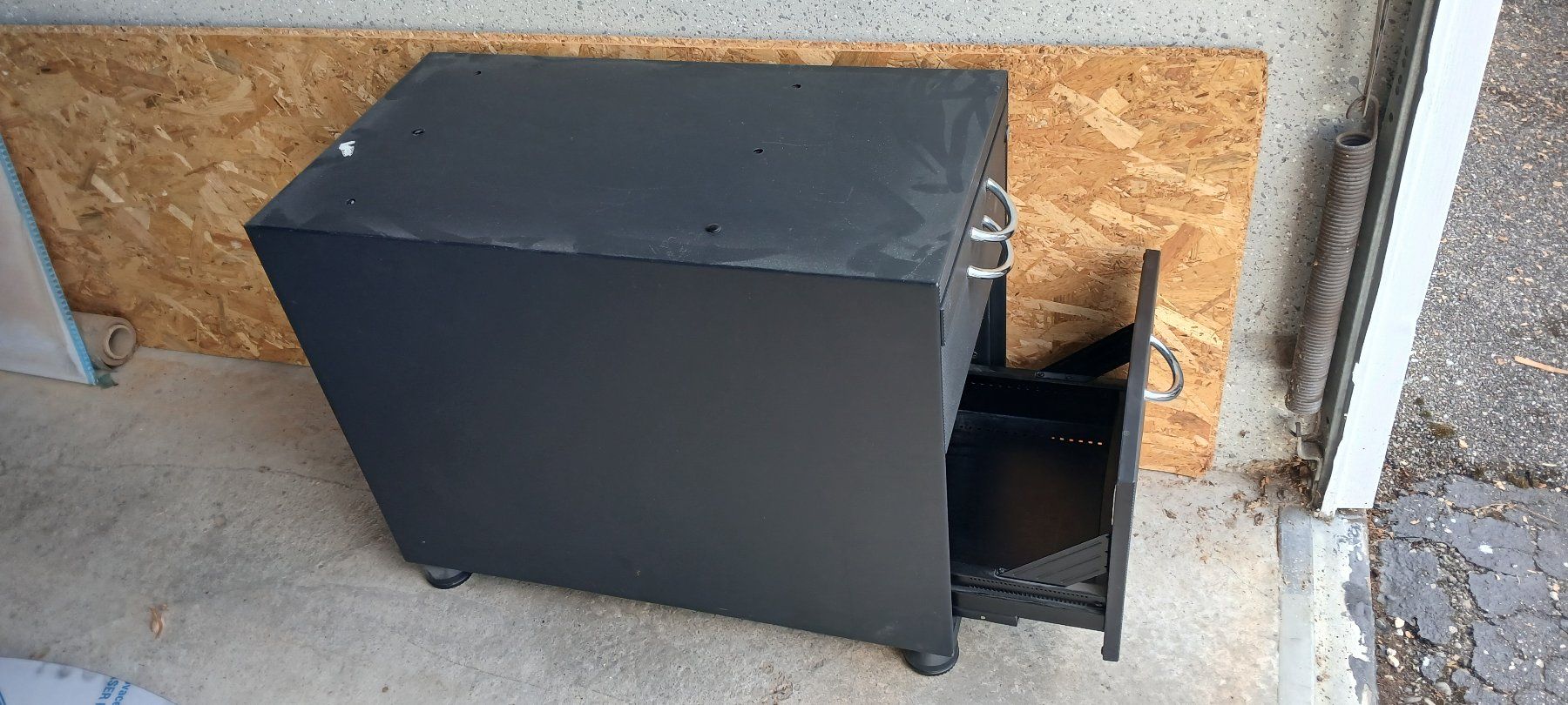 Vitra Commodes: Schubladenkorpus Vitra 3 Schubladen – D'occasion à Gelterkinden par ern_fc8n
