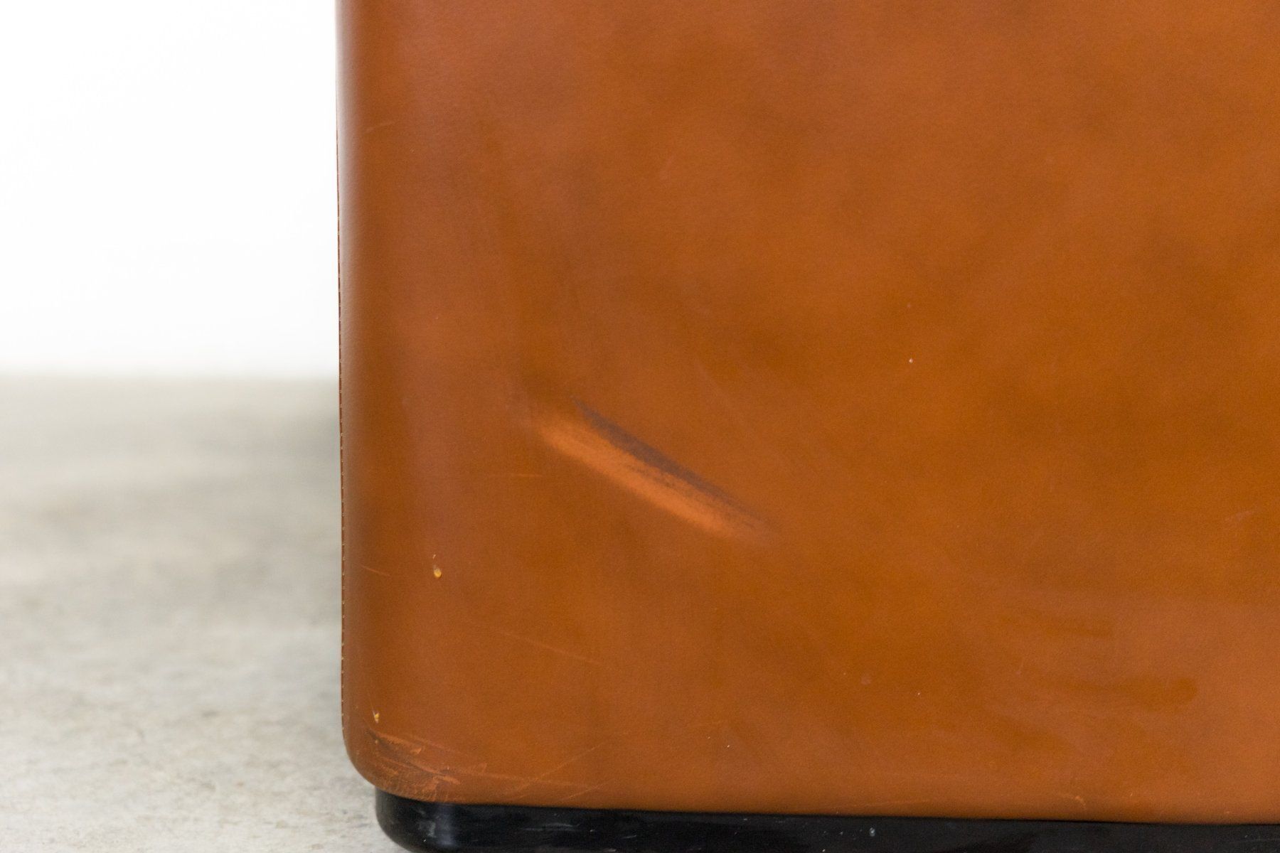 Hocker: Hocker Leder Vintage - Lieferung möglich – Gebraucht aus Schaffhausen von Studio-Ara 7