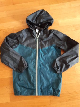 Leichte Regenjacke für 12-13 jährige (150-160 cm)