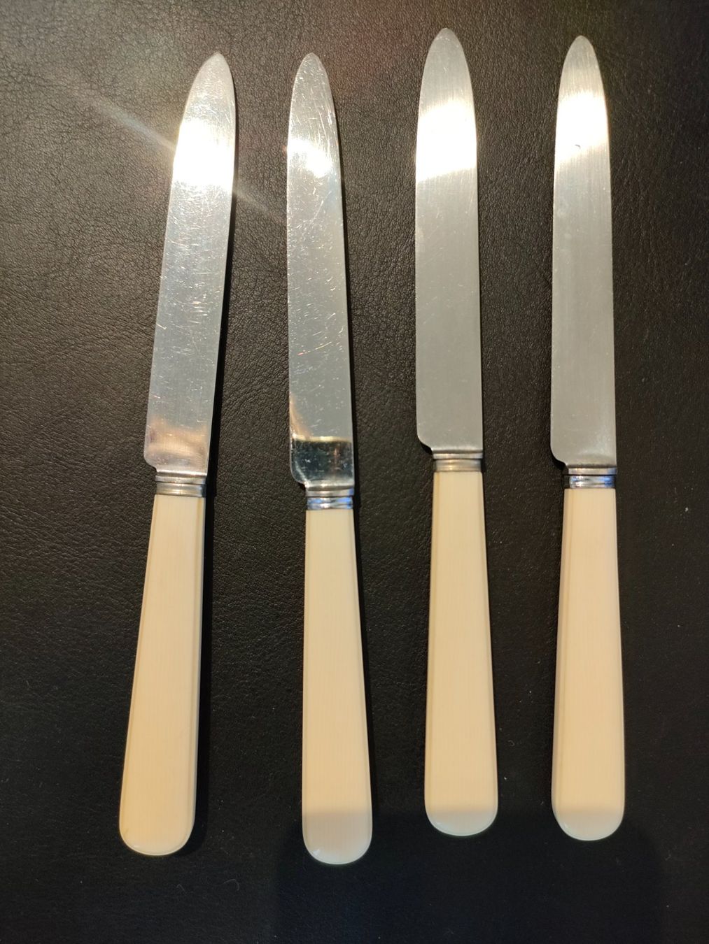 Messer: Messerset 5 Stk – Gebraucht aus Wiesendangen von s_er