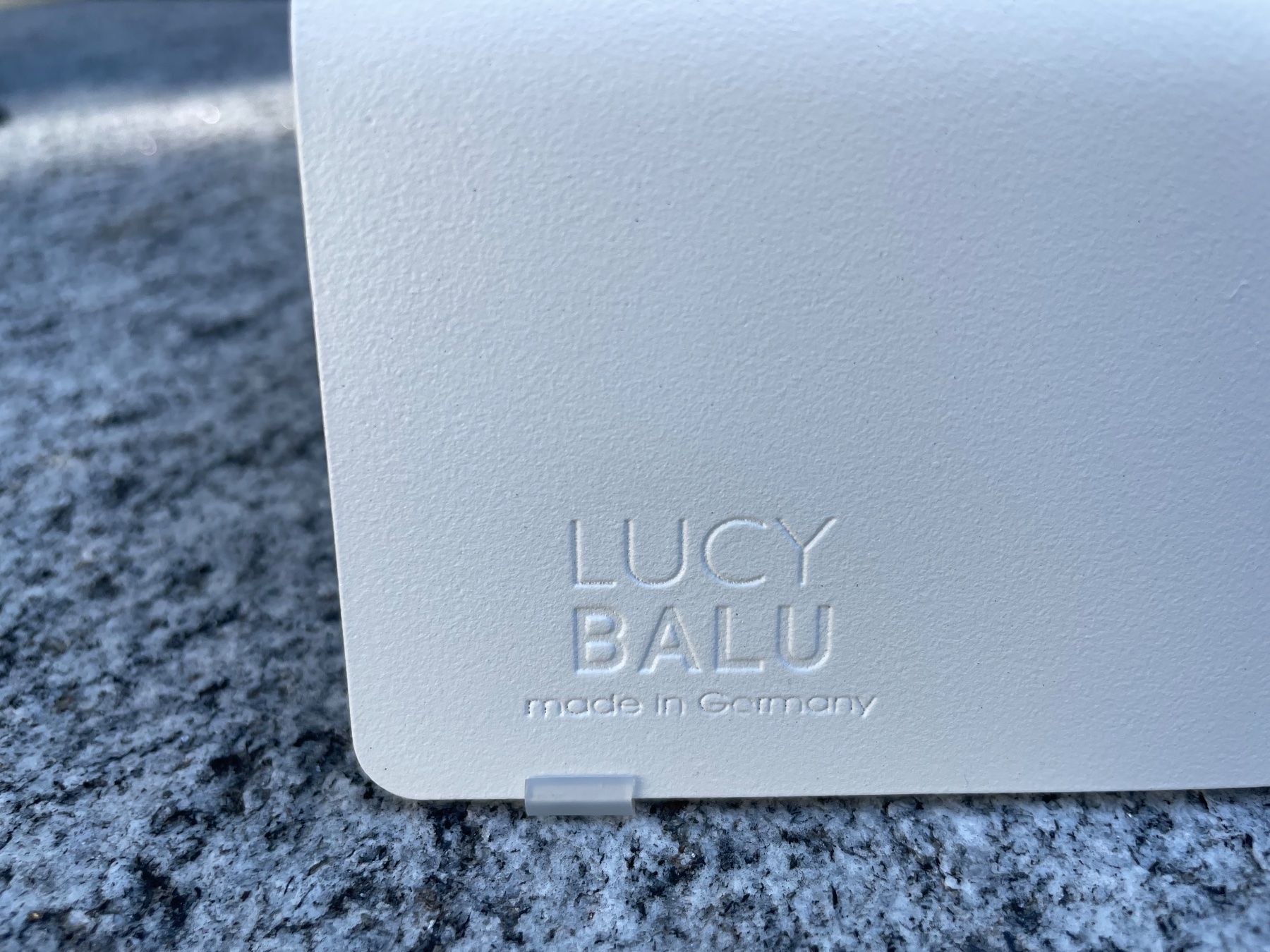 Schalen: LUCY BALU Futterstation – Gebraucht aus Bellinzona von Wisfinx 3