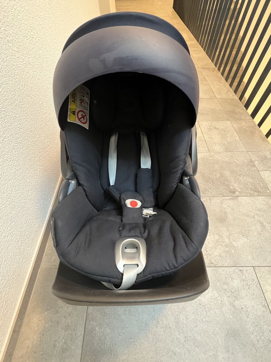 Cybex Seggiolini per auto: Baby Schale Cybex mit Isofix base  – Usato da Wittenbach venduto da Maria_sma 1