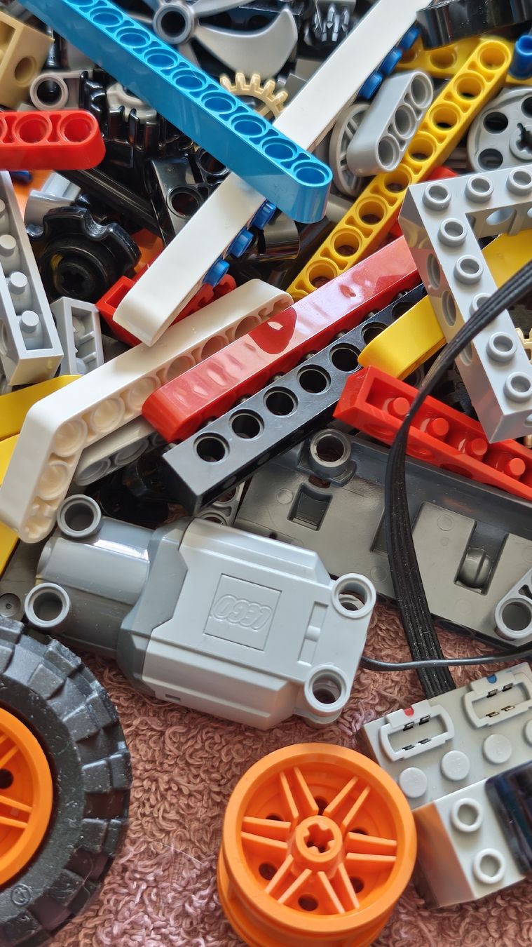 Lego Spielzeuge: Lego Technik Teile ca. 2,1 Kilo – Gebraucht aus Effretikon von Superkarin7 3