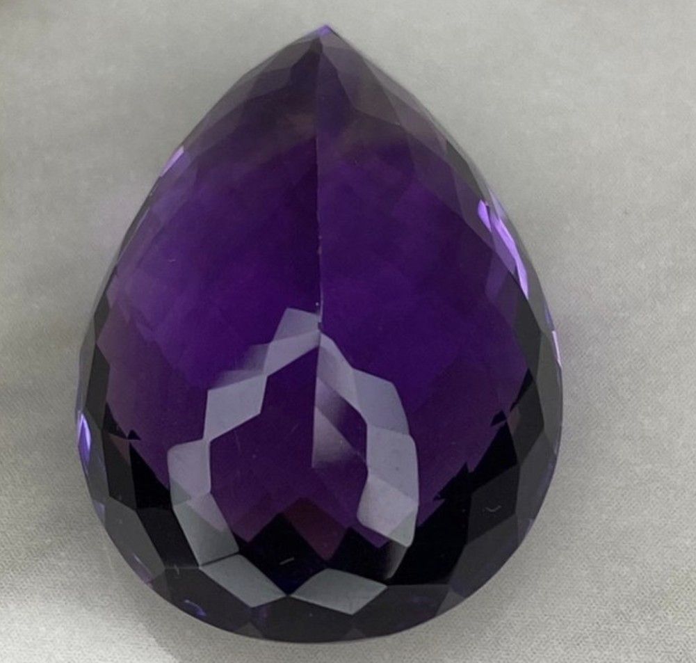 Pietre preziose: améthyste 47.43 carats  – Nuovo e nell'imballaggio originale da Sornard-Nendaz venduto da JYTI90 2