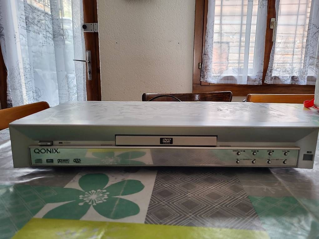 Audio- & Mediensysteme: A donner : lecteur DVD – Gebraucht aus Chamoson von chr_8m25 2