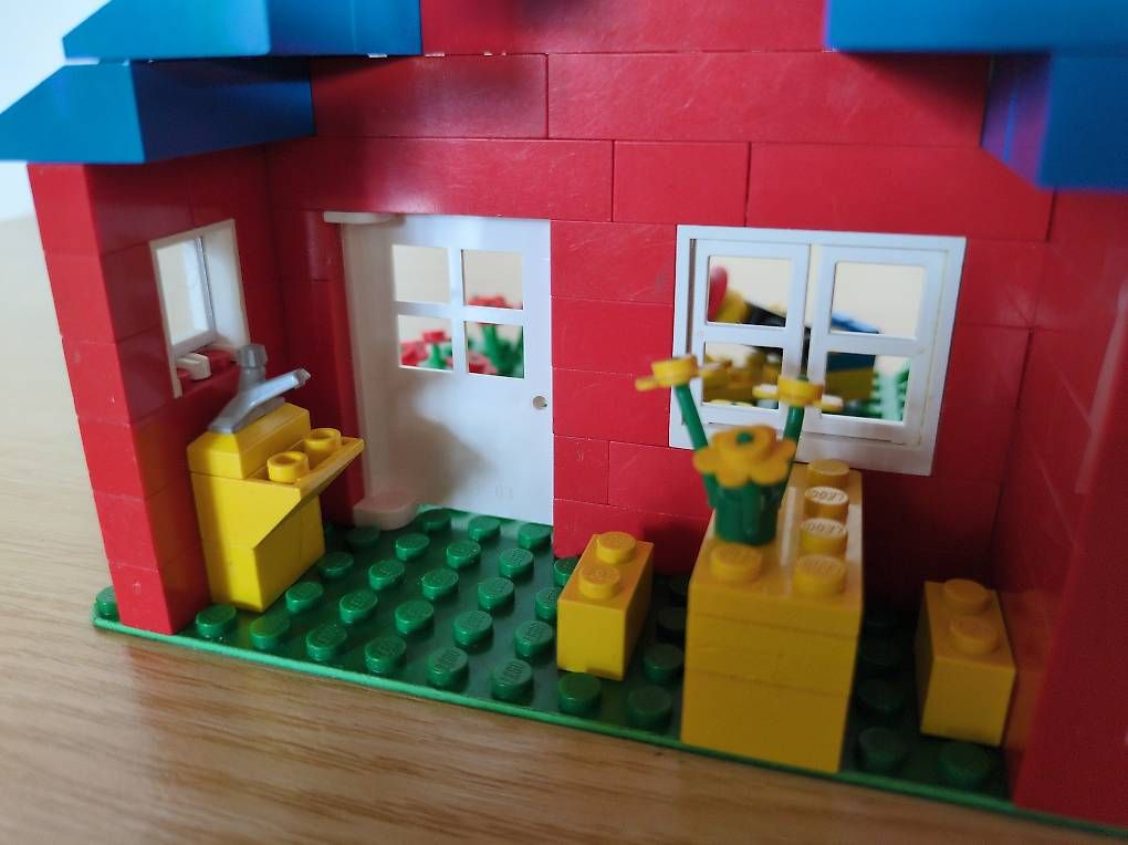 Lego Spielzeuge: Lego Town Haus 376 – Gebraucht aus Männedorf von Flu73 3