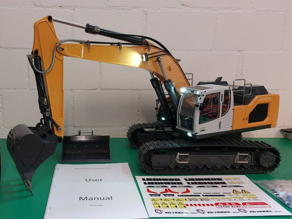 Wheelfun RC Bagger 1:50 PC520 - Fernsteuerung Bagger Mit Licht & Sound Metallketten