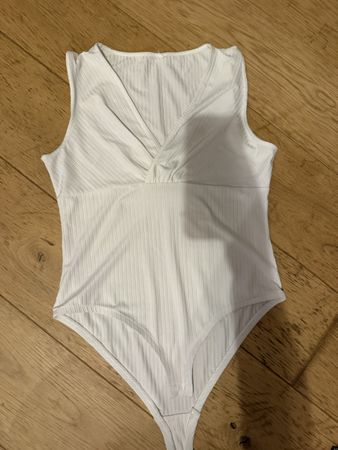 Body weiss Grösse m