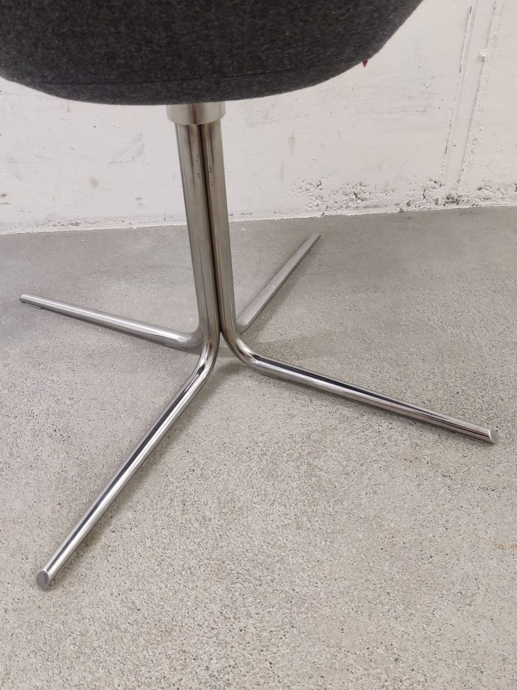 Poltrone: Fauteuil design Arper "Duna 02" – Usato da Chêne-Bougeries venduto da JANSAND 4