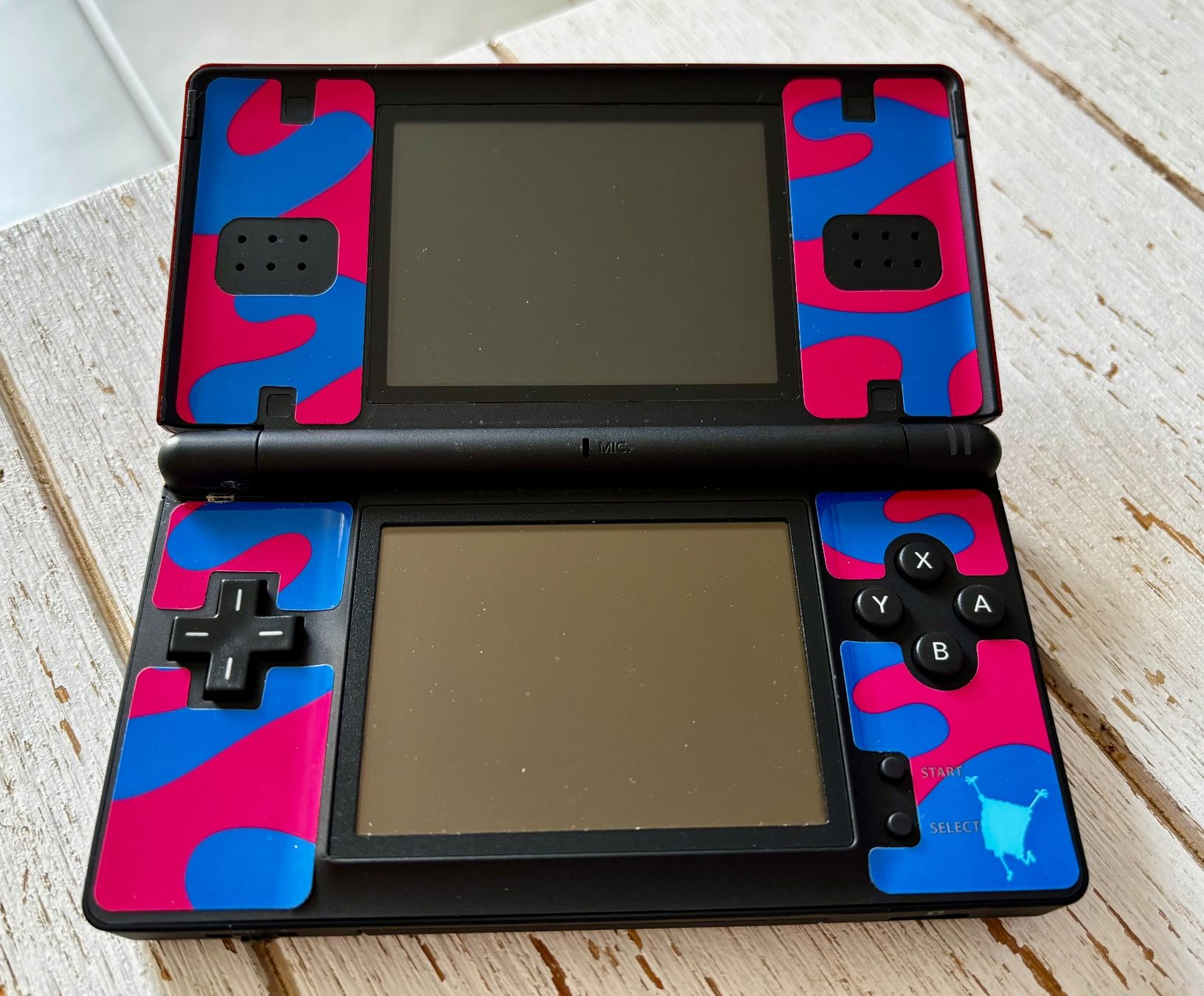 Nintendo Konsolen: Nintendo DS Lite with 5 games 3 pencils – Gebraucht aus Füllinsdorf von MaiiaM 5
