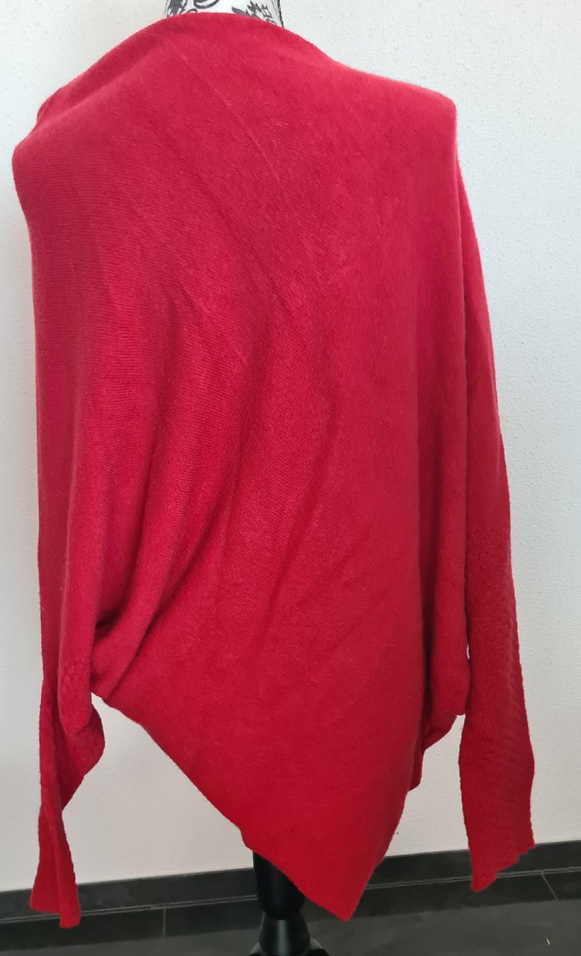 Fabiana Filippi Maglioni & Felpe: FABIANA FILIPPI Roter Poncho - Pullover, Grösse 36 – Usato da Nebikon venduto da Draga25 2