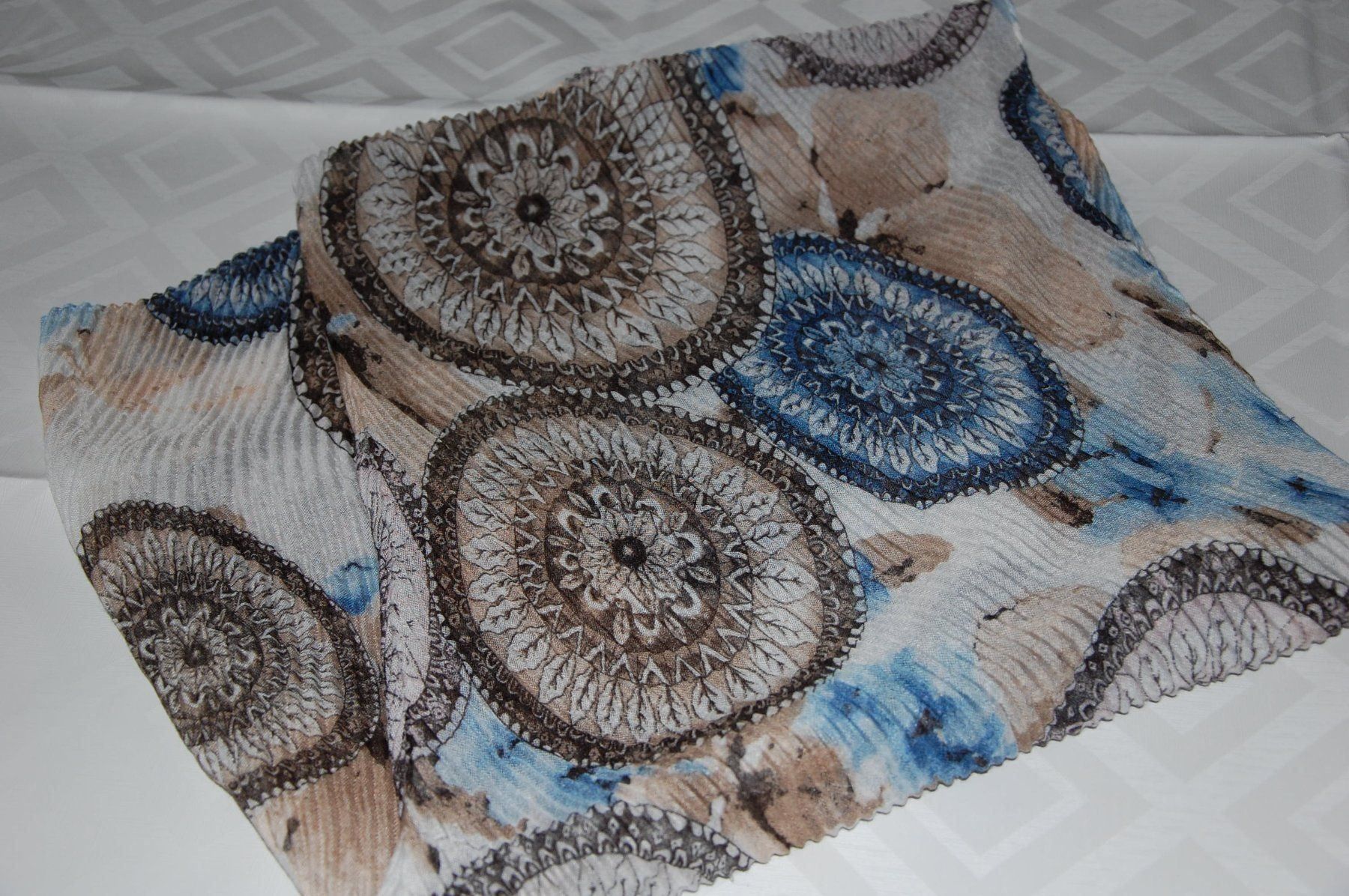 Foulard & Sciarpe: feiner Schal/Tuch – Usato da Langenthal venduto da blueskye01