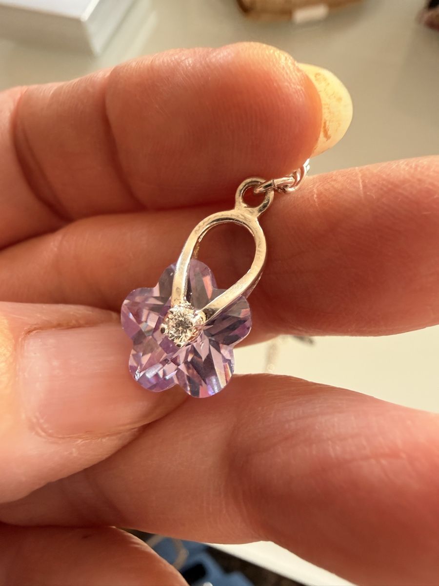 Catenine: Silber- Fusskette mit lila Blüte – Nuovo e nell'imballaggio originale da Ebikon venduto da Leonidas2 1