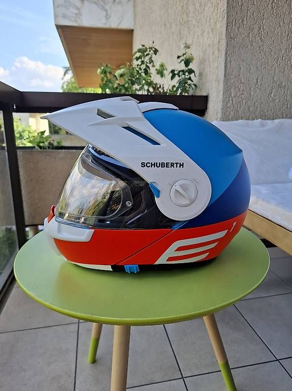 Caschi & visiere: Casque Schuberth E1  L 59/60 cm – Usato da St-Sulpice VD venduto da Infswitzerland