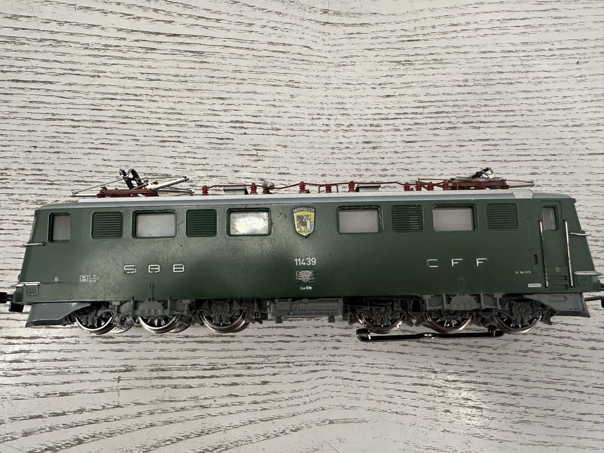 Märklin Modellini di ferrovie: Märklin 3350 SBB Ae 6/6 Schaffhausen – Usato da Lupsingen venduto da New-Haven 3