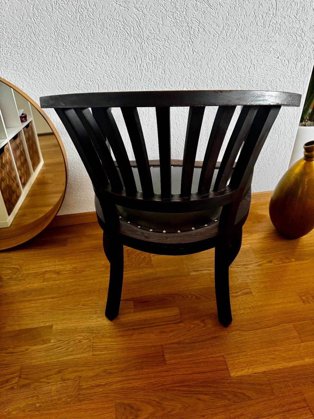 Stühle: Wunderschöner Stuhl. Bequem und dekorativ. – Gebraucht aus Küsnacht ZH von kri_zk9l 2