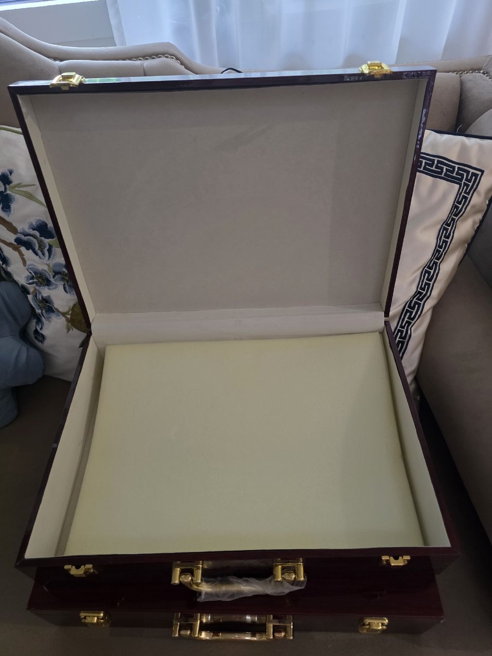 Valigie: 2 Elegante Holzkassette/Besteckkoffer neu – Nuovo e nell'imballaggio originale da Bassersdorf venduto da Sanjam_s 1